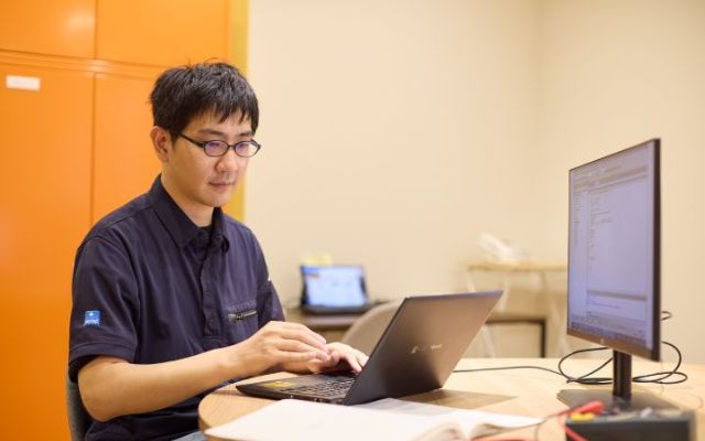 【電気系限定/早期選考直結！】回路作成とプログラミングを行い、開発課題を達成しよう！/3days仕事体験